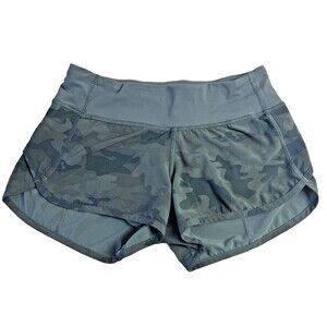 Lululemon Shorts Womens 2 Green Camo Speed Lined Running Athletic Gym